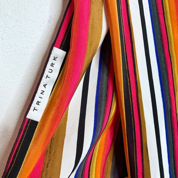 Trina Turk - Framed Scarf - Picture 3 of 3